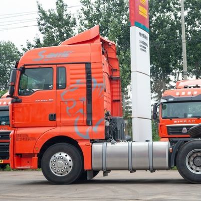 Tracteur Sitrak 6X4 certifié ISO avec réservoir de carburant et direction hydraulique