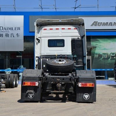 Chauffeur de remorque à décharge Shacman 470HP 4X2 Tracteur à semi-remorque dans le transport lourd