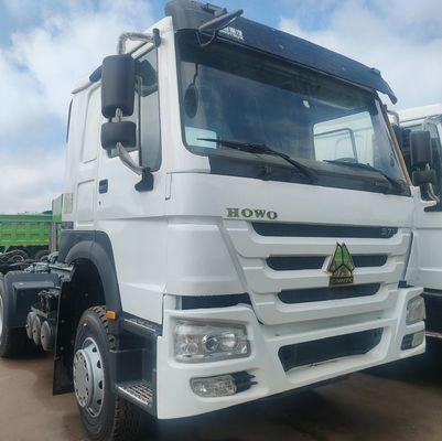 Tracteur de transport HOWO Lourd Tracteur de transport de marchandises avec ≤ 5 sièges Certification ISO des pneus