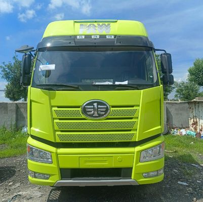 FAW Jiefang J6p420HP Diesel camion lourd sur mesure avec siège en suspension pneumatique