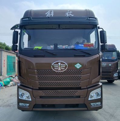 2024 Jh6 Liberation 6X410 Roue 530HP Camion de traction pour ≤5 sièges Capacité de charge 31-40 t