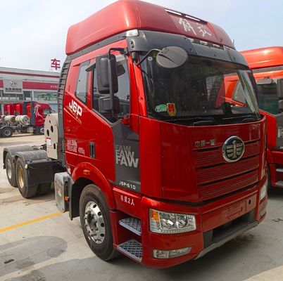510 chevaux FAW Jiefang J6p Gazeux 6X4 et 6X2 Camions de transport à traction 7.40m*2.55m*3.76m