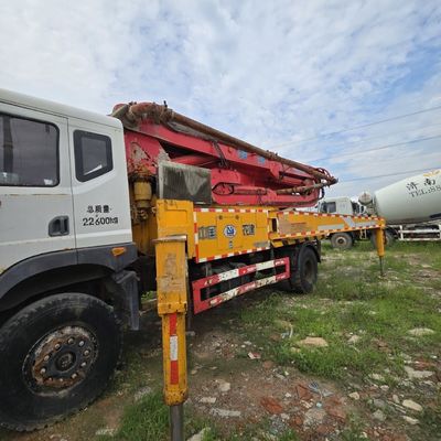Pompes-pompes Dongfeng et châssis Sinotruk La combinaison ultime pour le pompage de l'eau