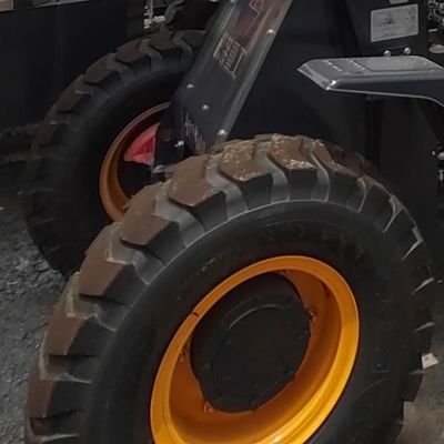 Petit chargeur pour la manutention rapide et précise du matériel camion de décharge 30 jours Remboursement