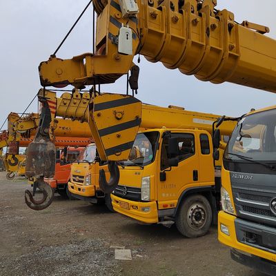 Crane hydraulique de 18 tonnes personnalisable pour les machines de construction 10245x2496x3450m