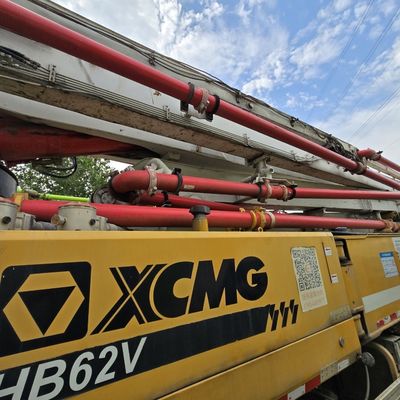 8*2 Camion à pompe Composants de châssis rénovés avec pneus et système de direction assistée