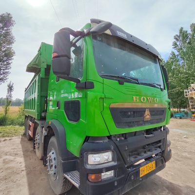 6X4 Sinotruk Chassis de camion de décharge de chargement en acier au carbone de charge lourde capacité du moteur 4-6L