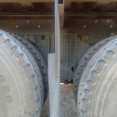 Type de déchargement utilisé Style de levage avant Chassis de camion de déchargement lourd en bon état