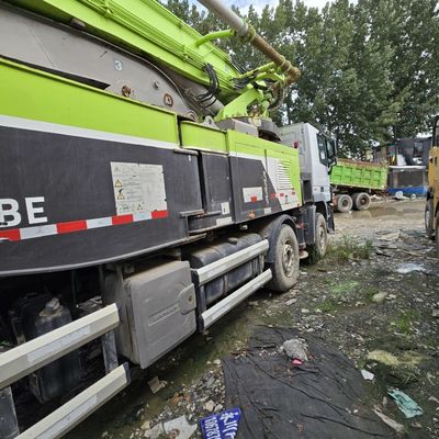 Accessoires de châssis pour les pneus et le système de direction assistée Sinotruk
