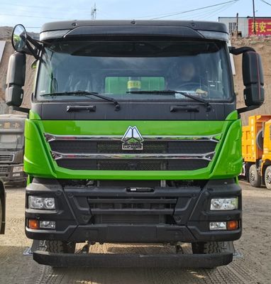 Sinotruck de couleur personnalisée HOWO 6X4 Dump Truck avec alternateur de système électrique 28V-1500 Kw