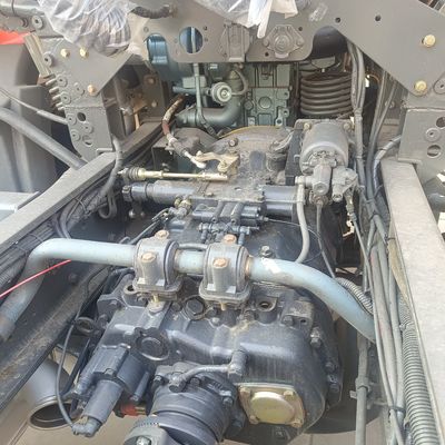 Utilisé Sinotruk HOWO 6X4 Tête de remorque Tracteur à cheval camion à remontage Option de paiement initial