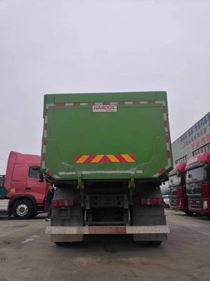 Camion à décharge Sinotruk avec moteur et sièges de capacité ≤5 moteur de capacité 4-6L