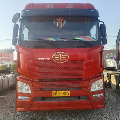 Camion tracteur FAW 6X4 de 420 chevaux avec transmission manuelle et service après-vente de 6 mois