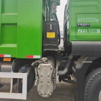Direction hydraulique avec assistance électrique couleur personnalisée 6X4 Sinotruk Chassis