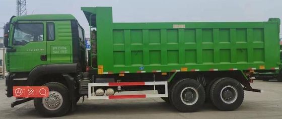 Direction hydraulique avec assistance électrique couleur personnalisée 6X4 Sinotruk Chassis