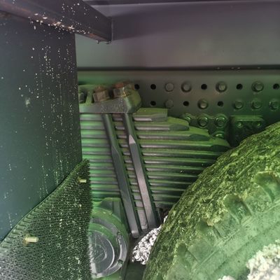 Matériaux de construction urbains Chariot de décharge Hongyan lourd avec climatiseur et cabine