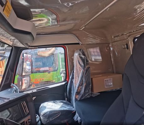 Base de châssis de camions à décharge lourds de capacité de moteur 4-6L personnalisée pour les performances