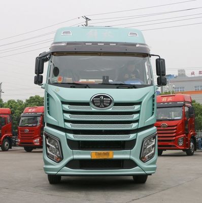FAW J6V CNG 375/420HP, à couple élevé, à tête de tracteur à plusieurs vitesses avant