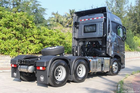 Tracteur à GNC à couple élevé avec suspension pneumatique de 6,8 x 2,5 x 3,8 m et semi-remorque remorqueuse