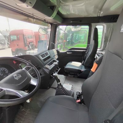 Camion-dépôt lourd Euro 5 utilisé pour transporter en toute sécurité des biens d'occasion