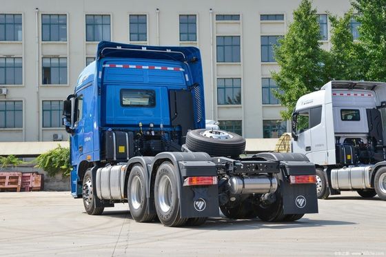 Camion-tracteur lourd de 420 chevaux avec remorque et ≤5 sièges