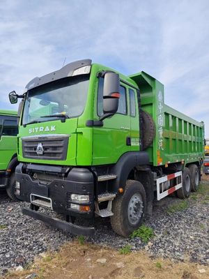Chassis de camion à décharge Sinotruk équipé de climatiseur avec moteur diesel puissant