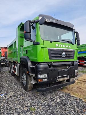 Chassis de camion à décharge Sinotruk équipé de climatiseur avec moteur diesel puissant