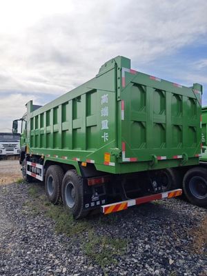 Chassis de camion à décharge Sinotruk équipé de climatiseur avec moteur diesel puissant