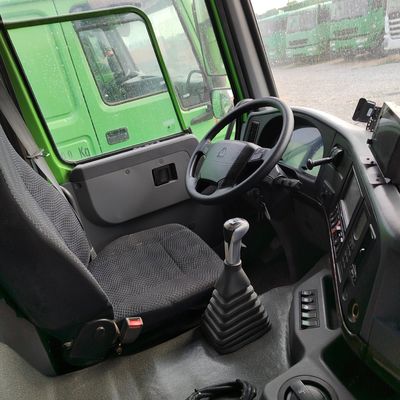 Sinotruck HOWO 8X4 6X4 371HP 30t 40t 50t Camion à décharge de chargement