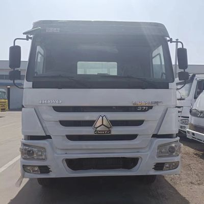 Durable HOWO 371 camion de décharge pour la construction 6.8x2.5x3.8m Garantie de remboursement de 30 jours