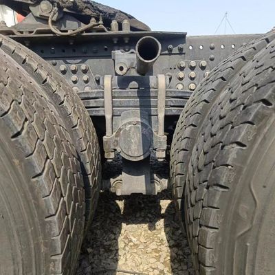 Camion de remorquage lourd sur mesure pour les tracteurs lourds 5.2x2.55x3.8m