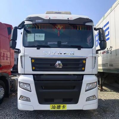 Camion tracteur à GNC de 480 chevaux avec siège à suspension pneumatique, capacité du moteur &gt; 8 L et réservoir de carburant &gt; 400 L