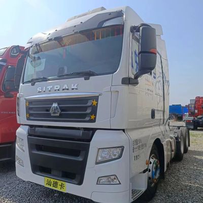 Camion tracteur à GNC de 480 chevaux avec siège à suspension pneumatique, capacité du moteur &gt; 8 L et réservoir de carburant &gt; 400 L
