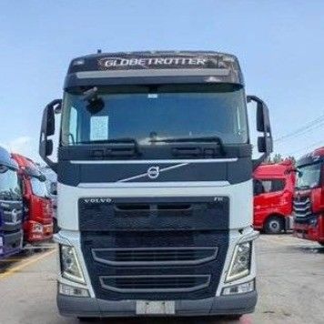 Volvo prime s Tracteur d'occasion Amélioré à 460 ch 6X2r National V avec direction hydraulique