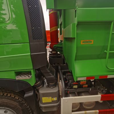 Camion à ordures Shacman 6X4 à propulsion sur châssis Sinotruk pour une capacité de charge de 21 à 30 tonnes