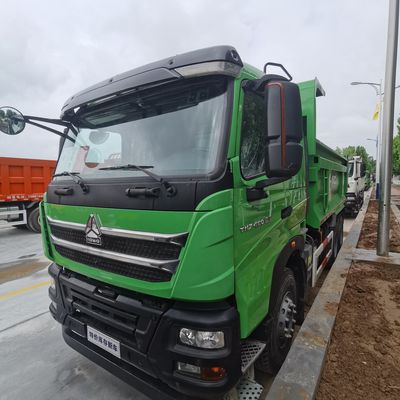 Chariot de déchets motorisé avec châssis Sinotruk Shacman et cabine de climatisation