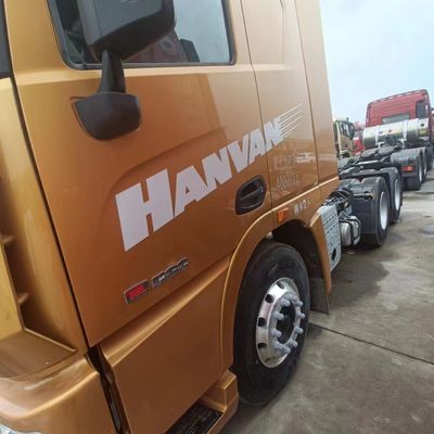 Pneus à grande capacité Sinotruk châssis camion poubelle avec direction hydraulique assistée
