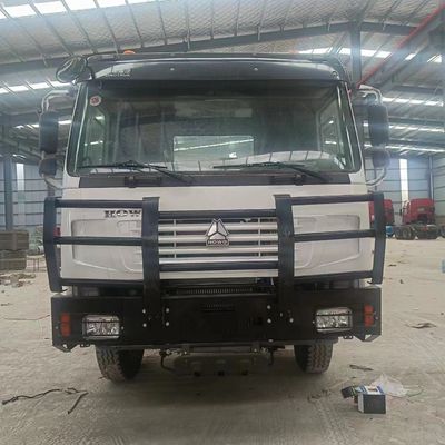 Tracteur léger Sinotruk Haowo avec capacité de moteur &gt; 8L et certifié ISO