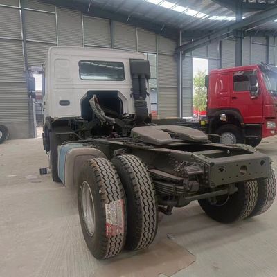 Tracteur léger Sinotruk Haowo avec capacité de moteur &gt; 8L et certifié ISO