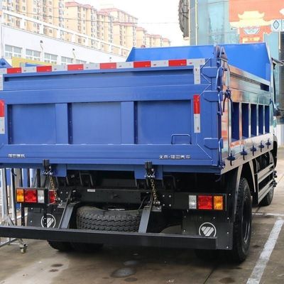 Chassis de camion de construction Sinotruk en acier au carbone utilisé avec système de direction hydraulique