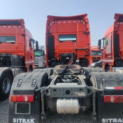 siège du conducteur camion lourd d'occasion Sitrak G7h tracteur avec conception de pneus sans tube