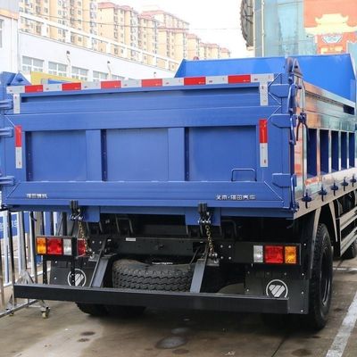 Conception de pneus sans tube Cadre de camion de chargement d'occasion avec châssis Sinotruk Équipement lourd