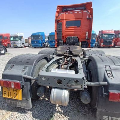La boîte de chargement en acier au carbone La caractéristique clé du camion HOWO G7 de 480 chevaux pour transmission manuelle