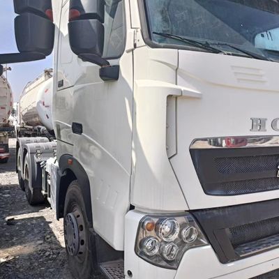 réservoir de carburant de 400L 351-450 ch HOWO modèle de camion pour véhicules de transport lourds