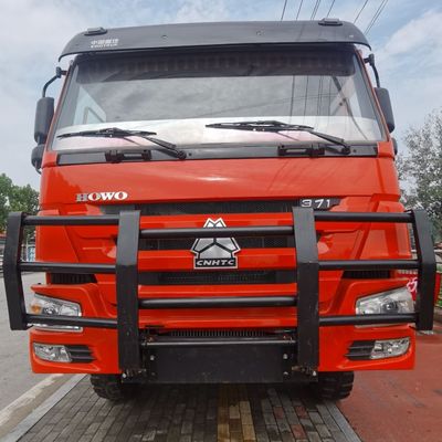 Camion lourd national 8X4 Camion déchargeur direction hydraulique climatiseur cabine incluse