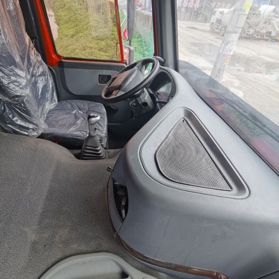 Camion lourd national 8X4 Camion déchargeur direction hydraulique climatiseur cabine incluse