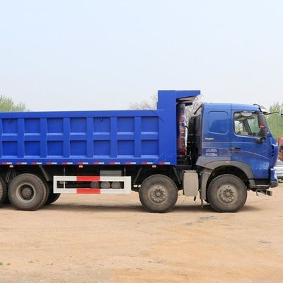Moteur de tracteur Sinotruk HOWO T7h avec siège à suspension pneumatique de 440 ch et réservoir de carburant de 1000 litres