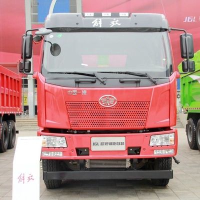 Sinotruck Camion de construction à direction hydraulique pour les applications hors route et minières