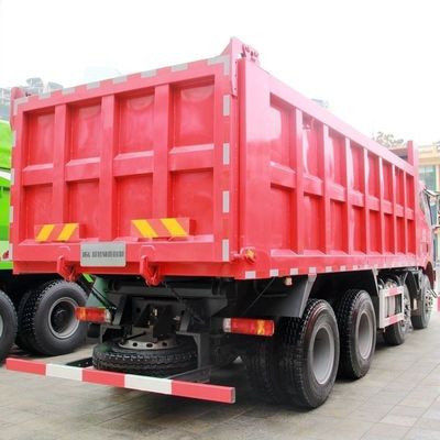 Sinotruck Camion de construction à direction hydraulique pour les applications hors route et minières