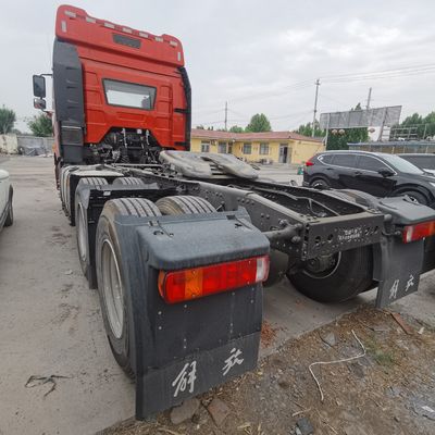 Puissance 520HP Sinotruck Tracteur 6X4 Combo à remorque avec conception personnalisée